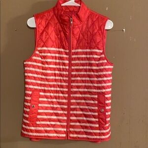 TALBOTS DIAMOND QUILTED ZIP UP VEST II